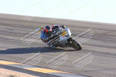 media/Nov-17-2024-CVMA (Sun) [[1fec520723]]/Race 11-Amateur Supersport Open/